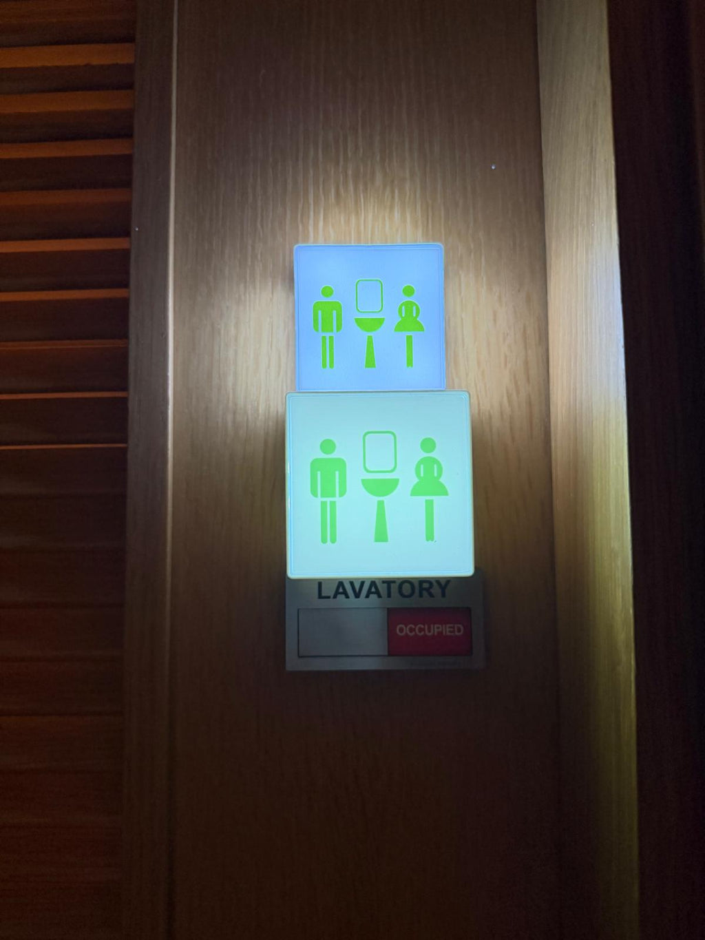 (The "Mini A350 Lavatory Sign Light)迷你版 A350 洗手間指示燈 (Type-C 充電款)