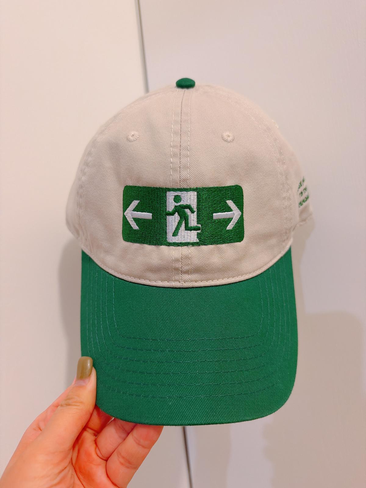 緊急出口 刺繡棒球帽Emergency Exit Embroidered Cap