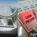 Cabin Ready 原創：Cabin Pressure Indicator Mini Keychain（可着紅燈版）